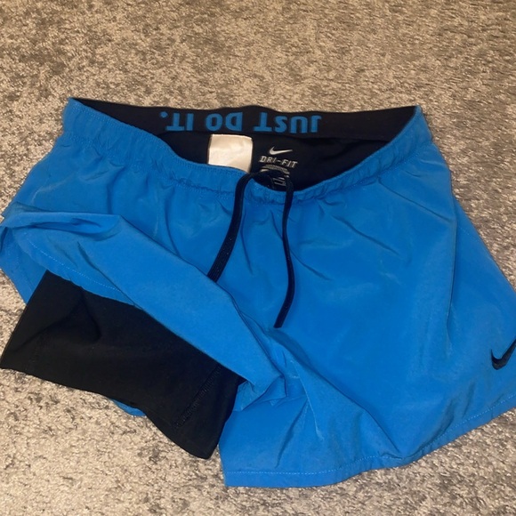 Nike Bright Blue Athletic Shorts - Picture 5 of 5